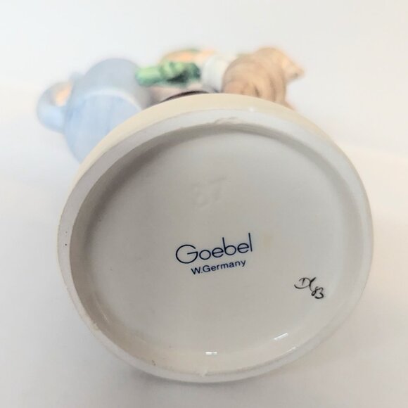 Goebel Hummel West Germany 5.25" For Father Boy Stein Turnips Figurine #A8 - Picture 4 of 4